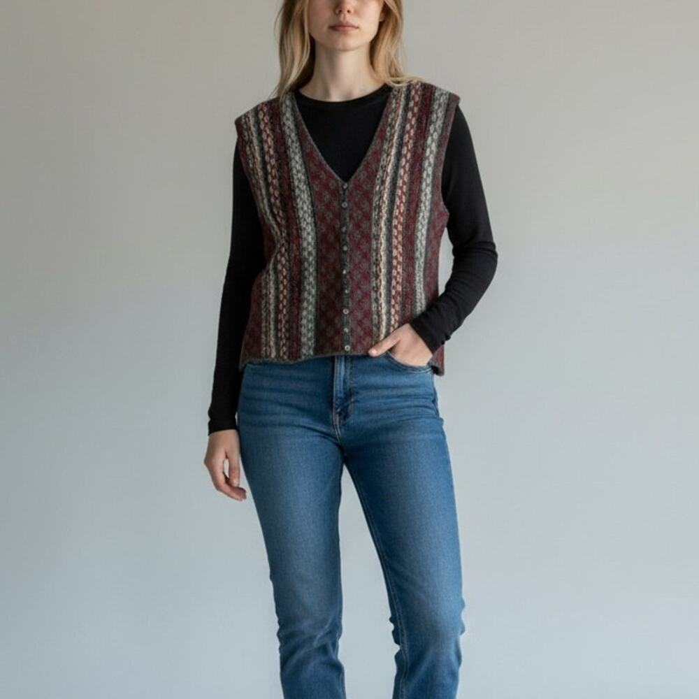 Woolrich Burgundy and Cream Striped V-Neck Knit Vest